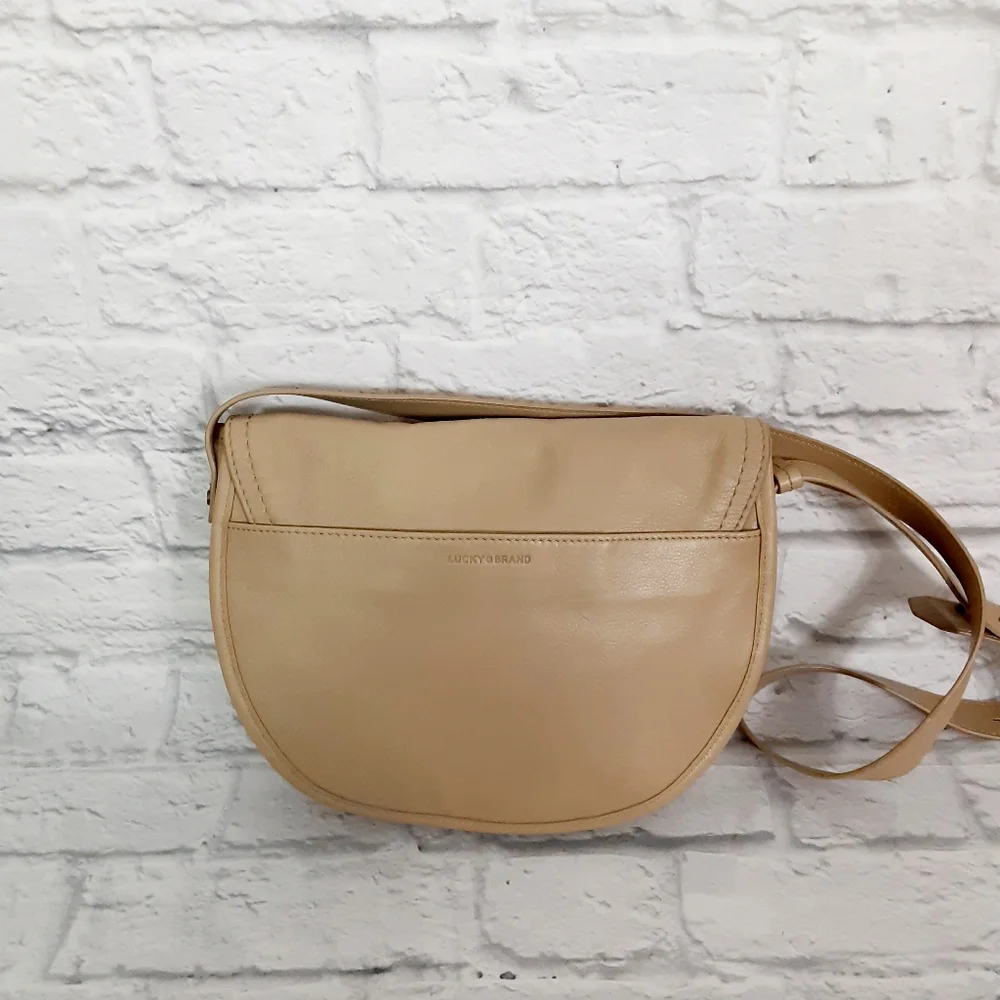 Lucky brend leather studded shoulders bag